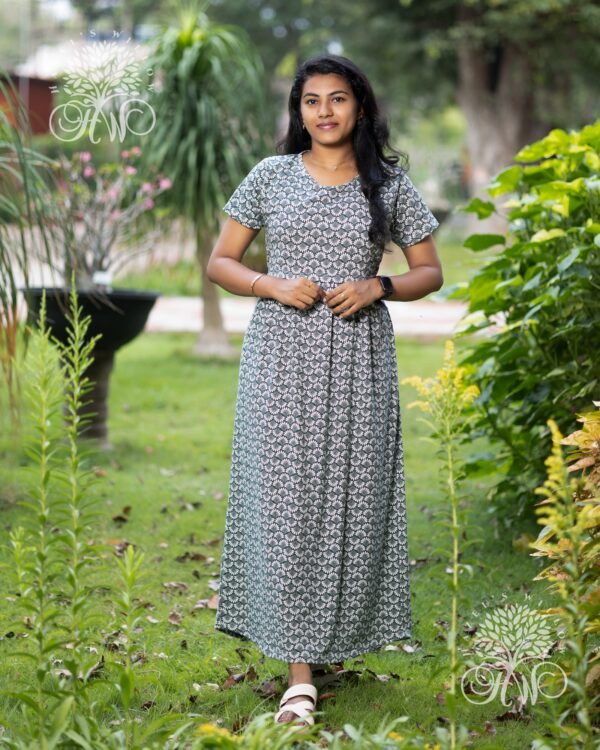 Dark Green and Wild White Leaves Zipless Maternity Loungewear