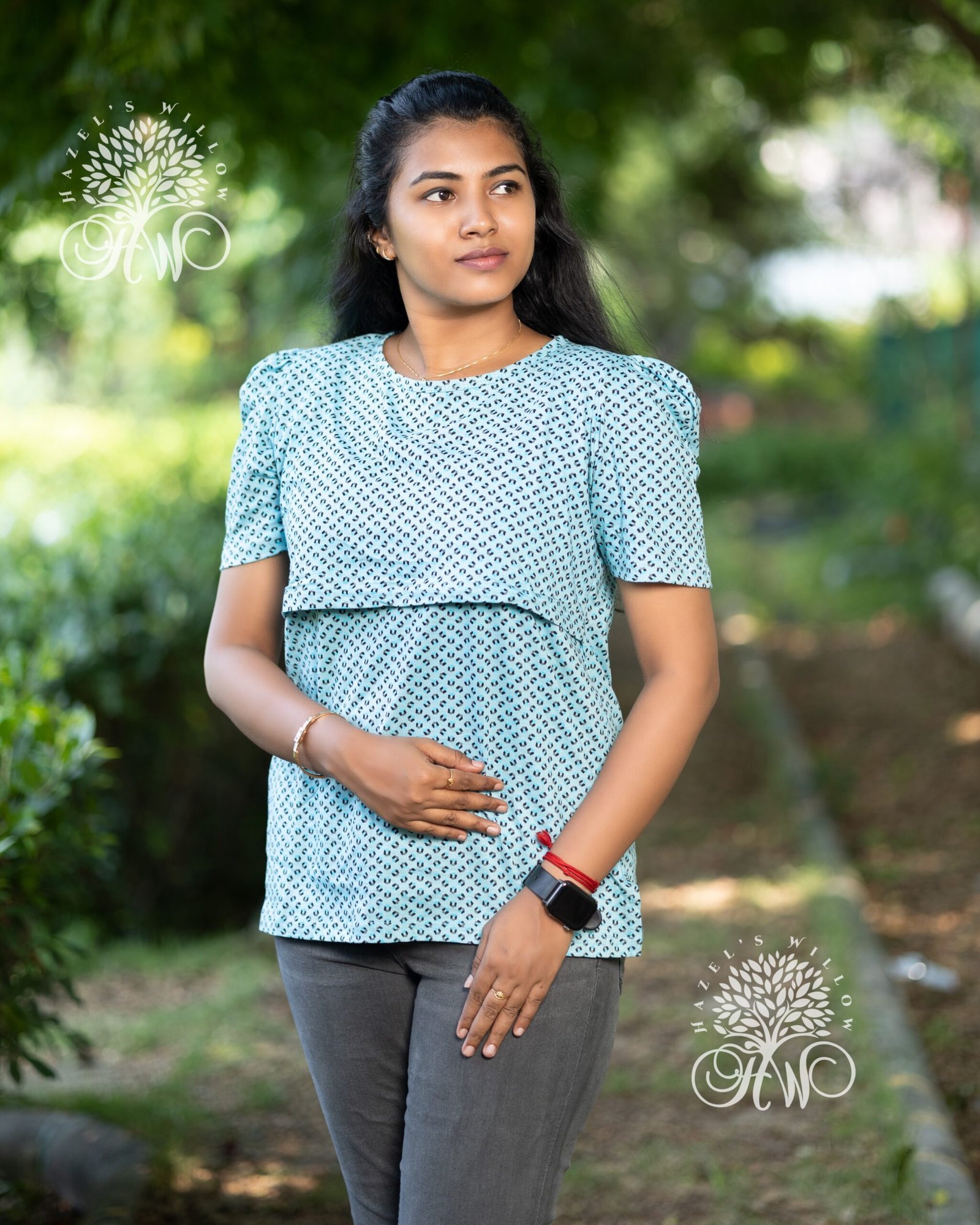 Light Sky Hexagon Zipless feeding tops
