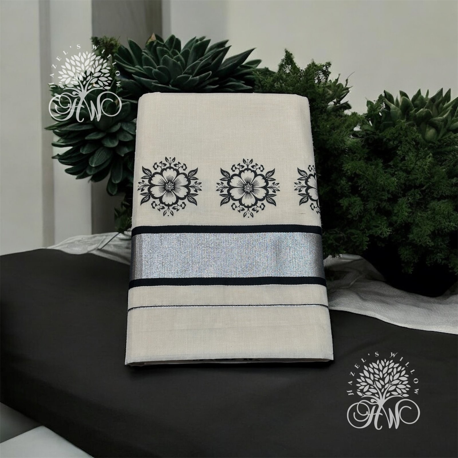 The Monochrome silver and black printed flowers saree